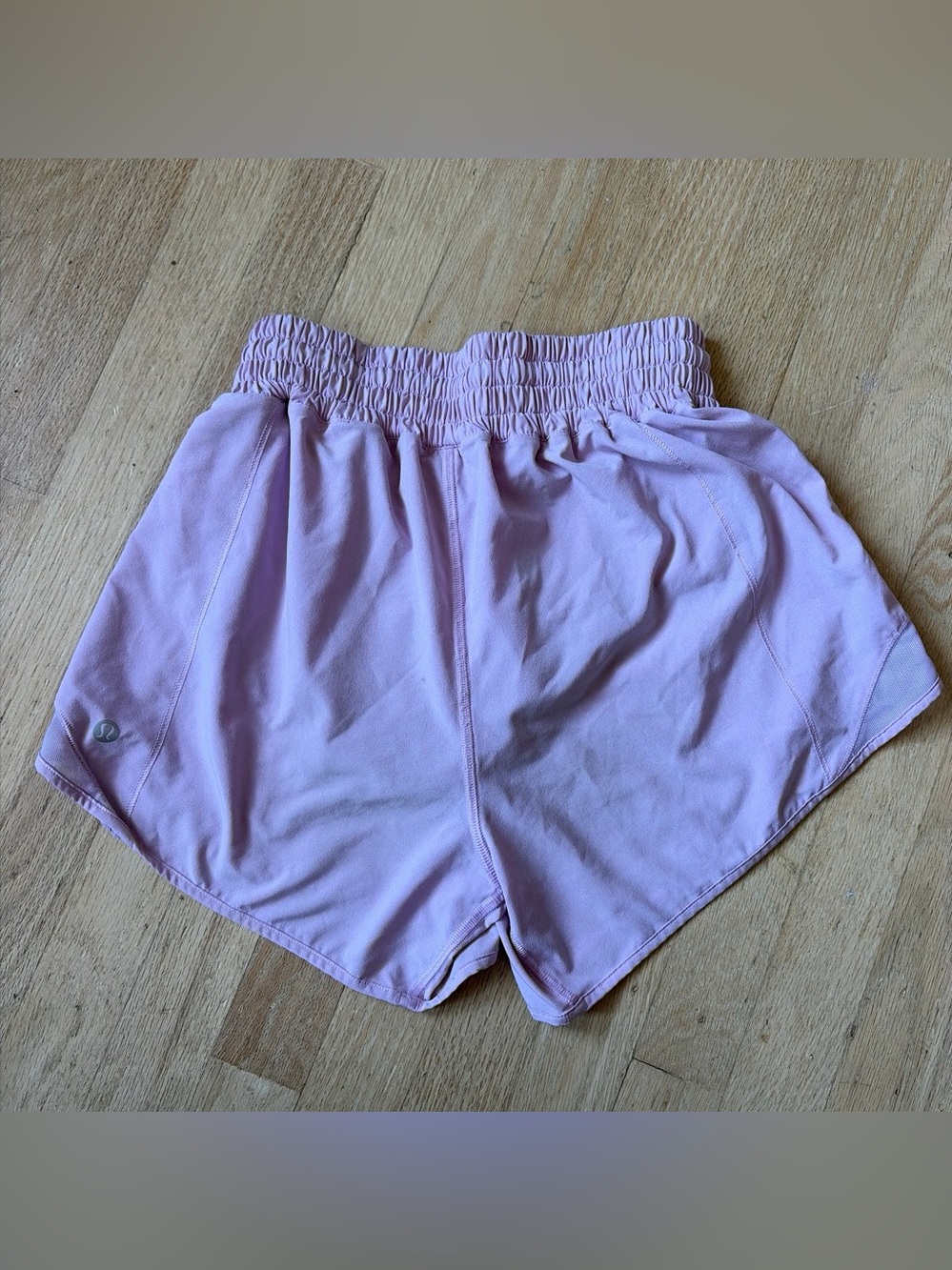 Lululemon hotty hot shorts size 2